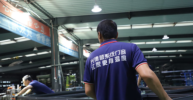 沈陽斷橋鋁門窗的環(huán)保優(yōu)勢：選用可持續(xù)材料與節(jié)能設計，助力綠色建筑與低碳生活